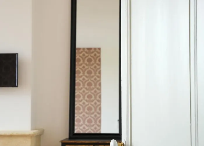 Chateau Vieux Clos Emilion 4*